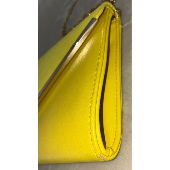 Aldo Envelope Clutch/ Shoulder Bag Yellow Satin Faux Leather Chain Gold NEW - Picture 4 of 16